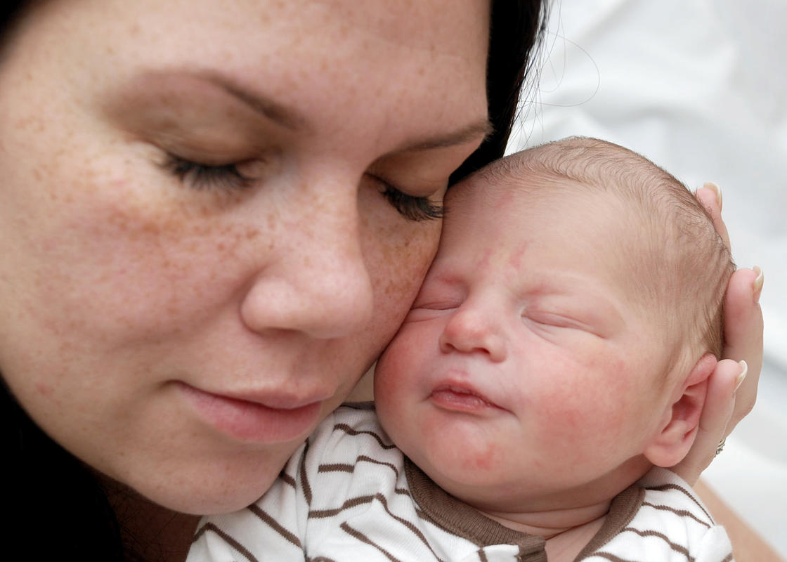 Breastfeeding Mom Lost Her Son